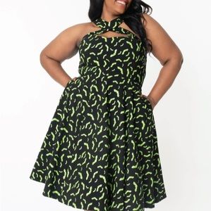 Unique vintage neon green bats Rita flare dress